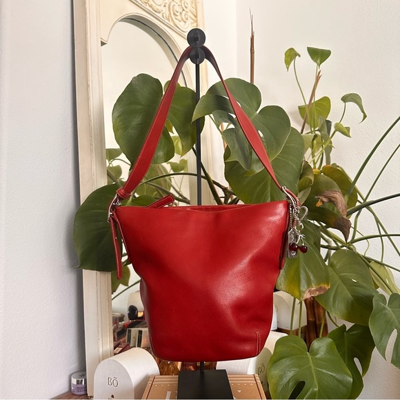 Vintage Y2K coach legacy in red (cherry charm not included) - Picture 7 of 9
